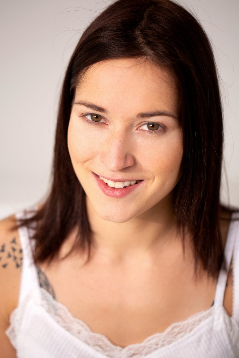 Анна, 25